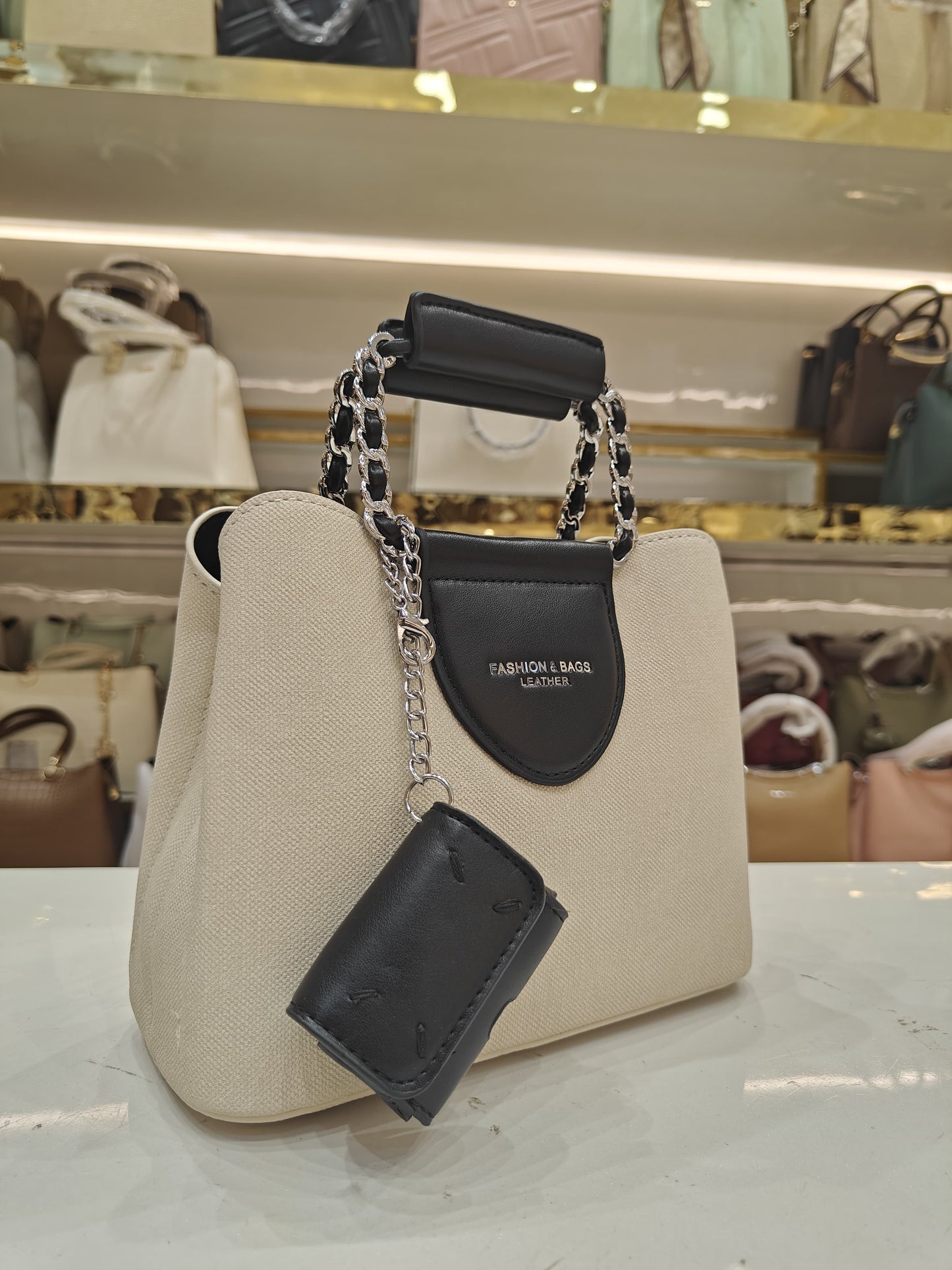 HAND BAG
